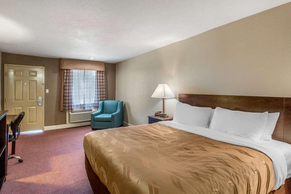 Quality Inn & Suites Port Arthur - Nederland Δωμάτιο φωτογραφία