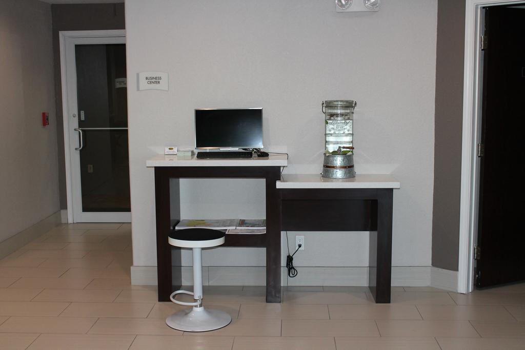Quality Inn & Suites Port Arthur - Nederland Εξωτερικό φωτογραφία