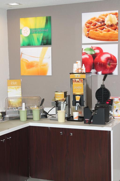 Quality Inn & Suites Port Arthur - Nederland Εξωτερικό φωτογραφία