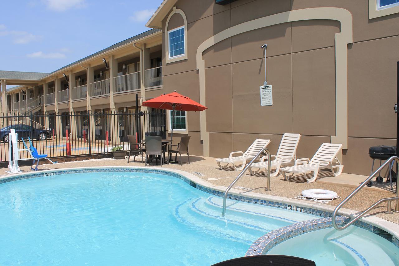 Quality Inn & Suites Port Arthur - Nederland Εξωτερικό φωτογραφία