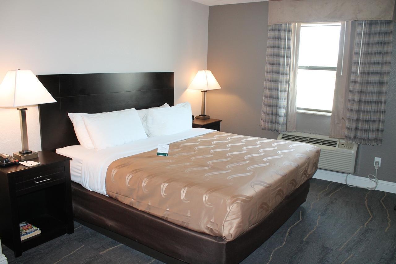 Quality Inn & Suites Port Arthur - Nederland Εξωτερικό φωτογραφία